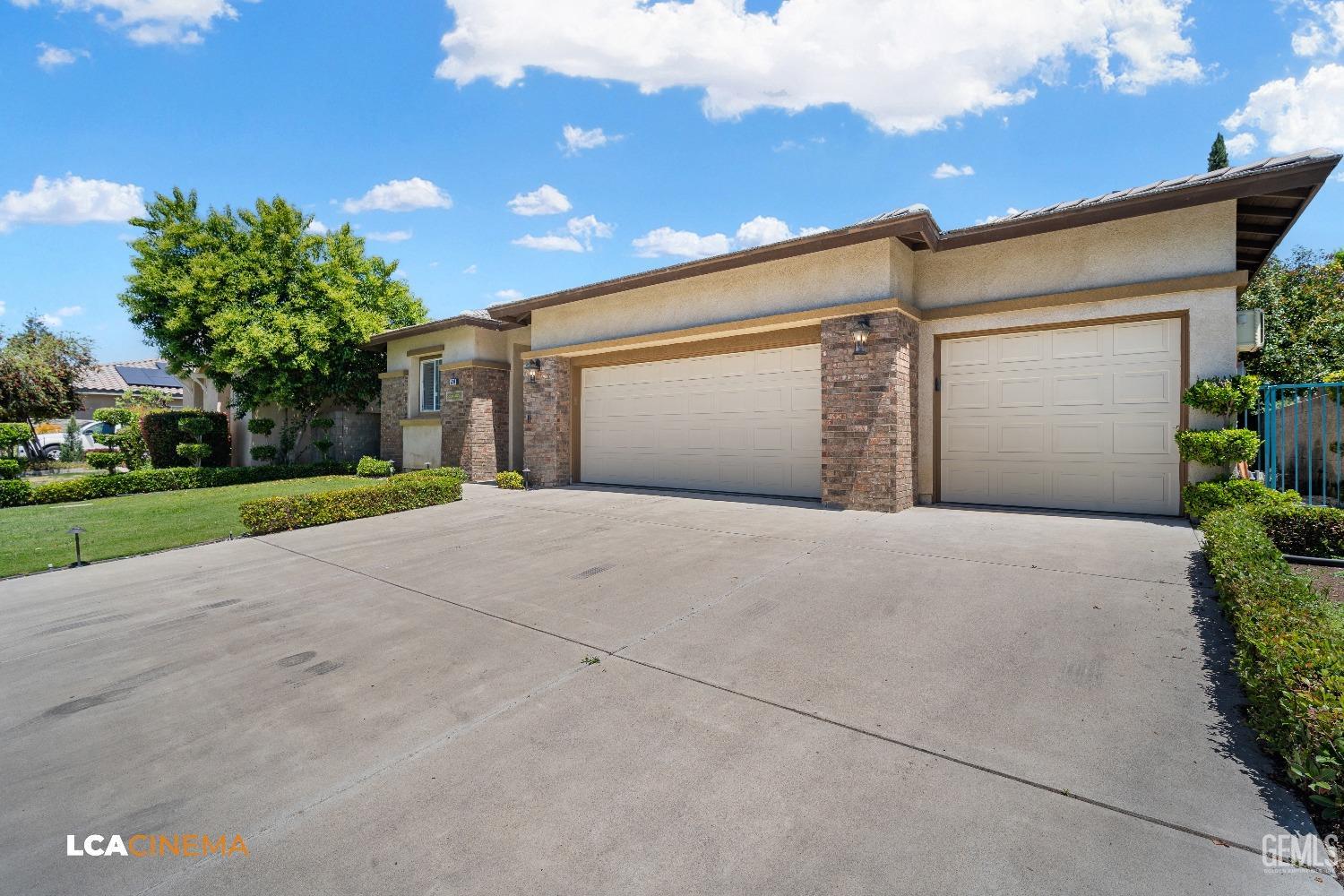 5208 Boulder Creek Place