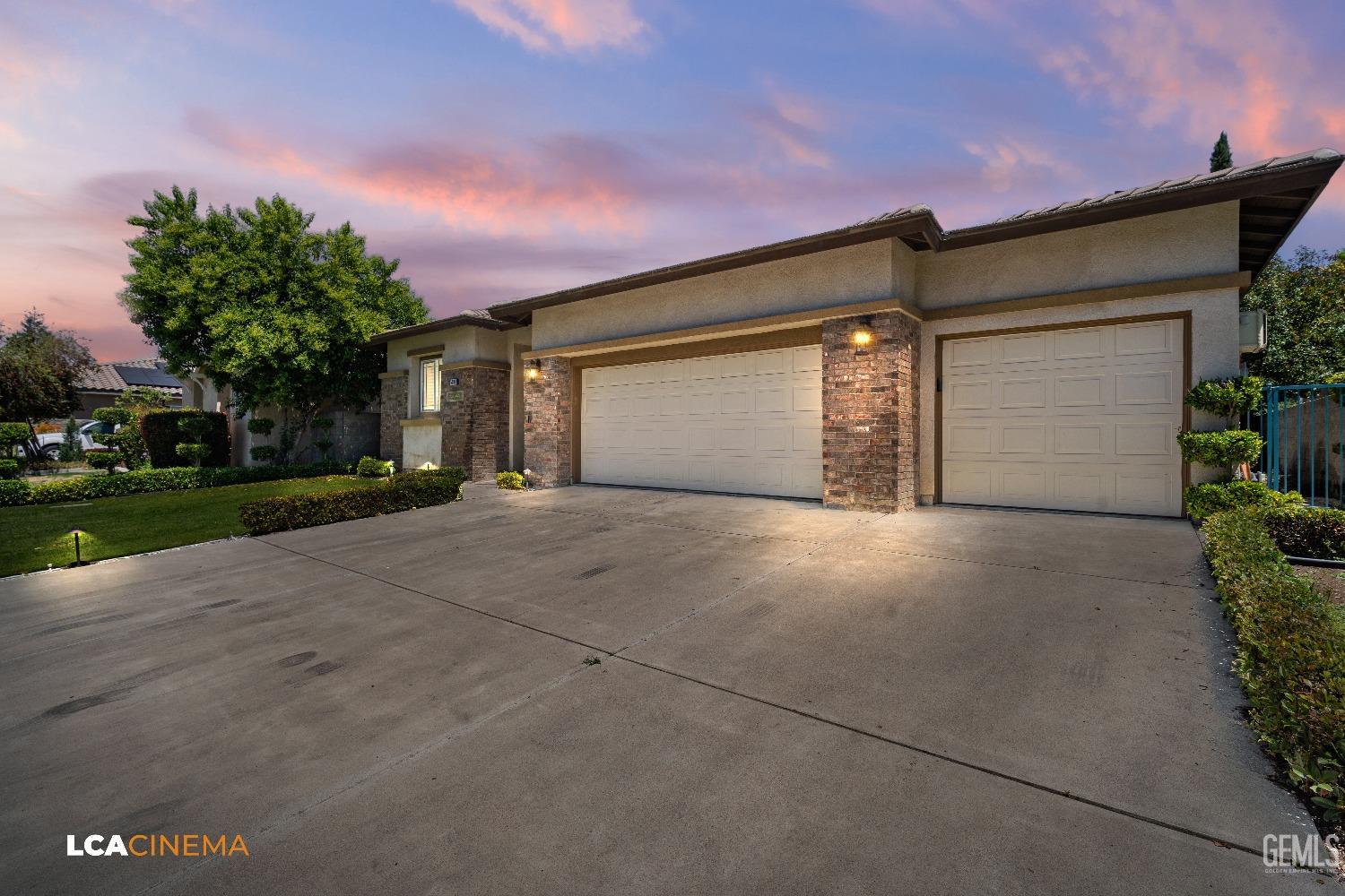 5208 Boulder Creek Place