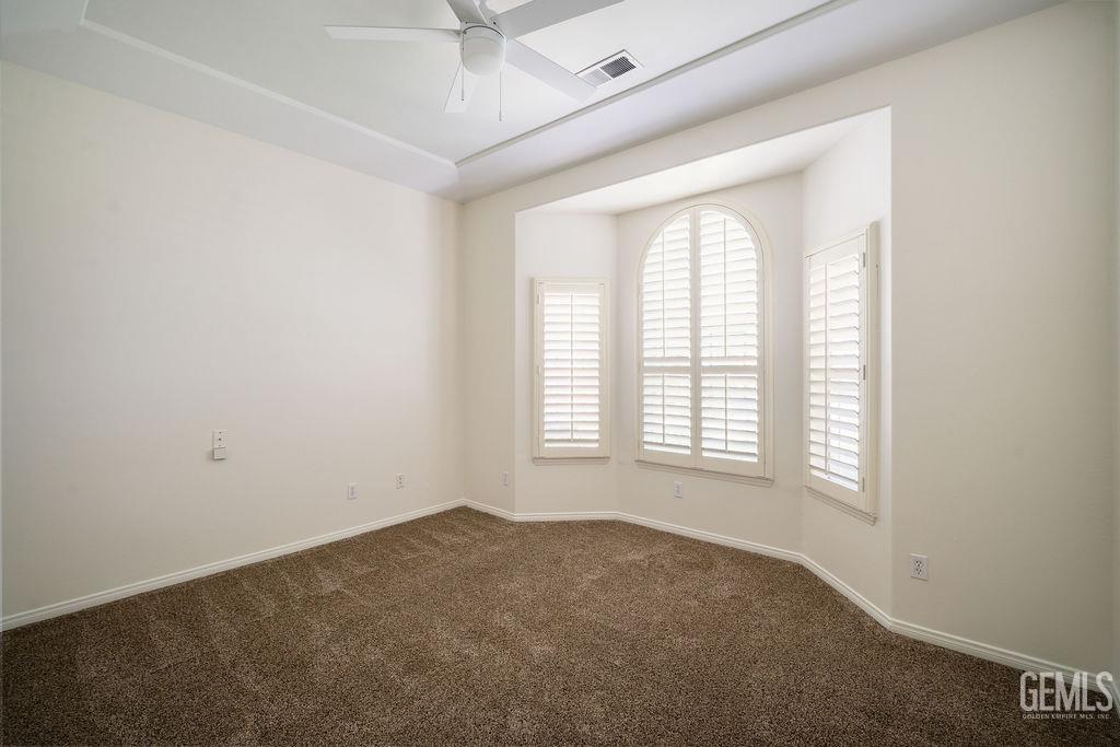 11609 Silver Crown Avenue