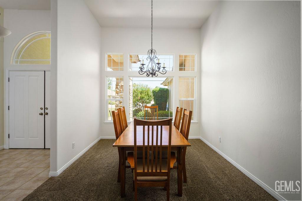 11609 Silver Crown Avenue