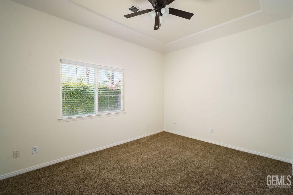 11609 Silver Crown Avenue