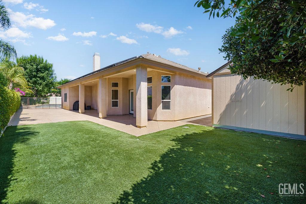 11609 Silver Crown Avenue