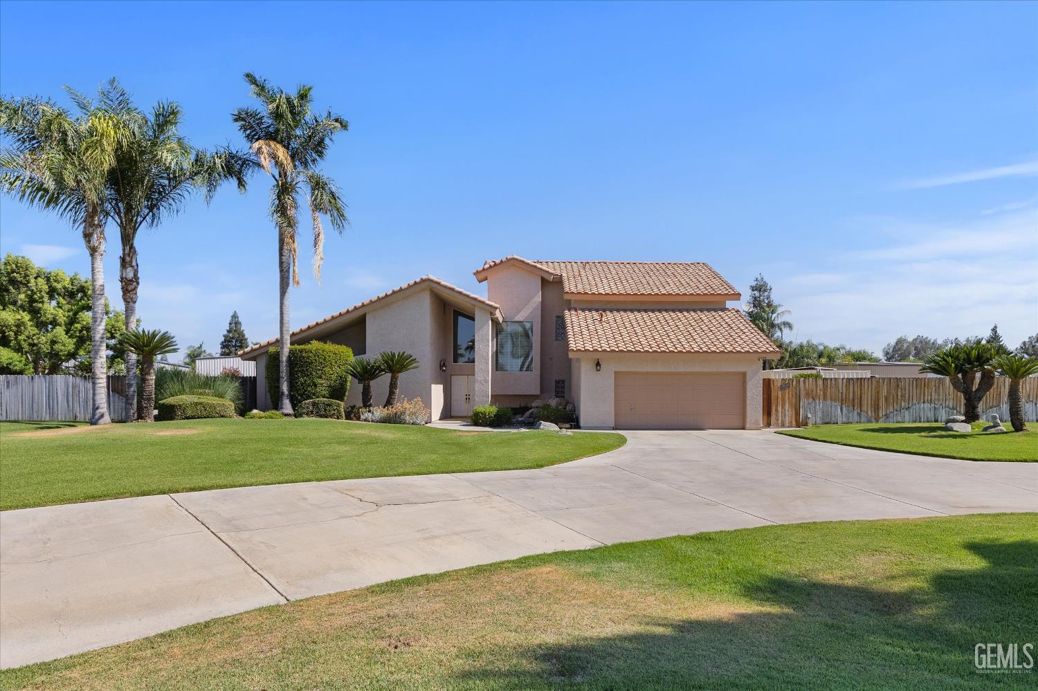 15400 Mabel Court