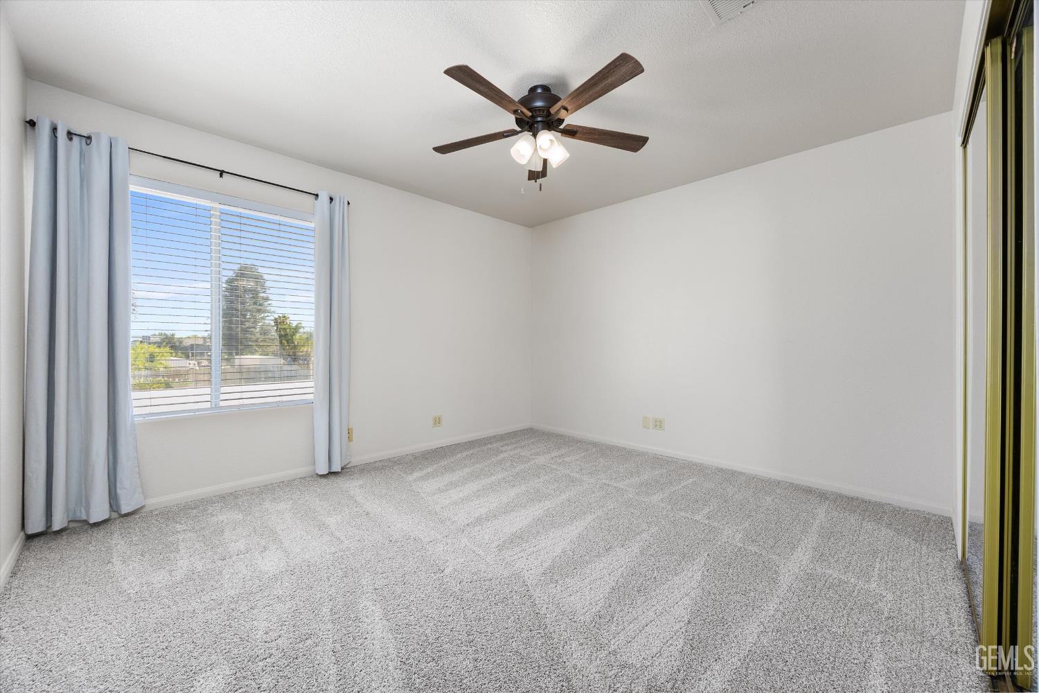 15400 Mabel Court