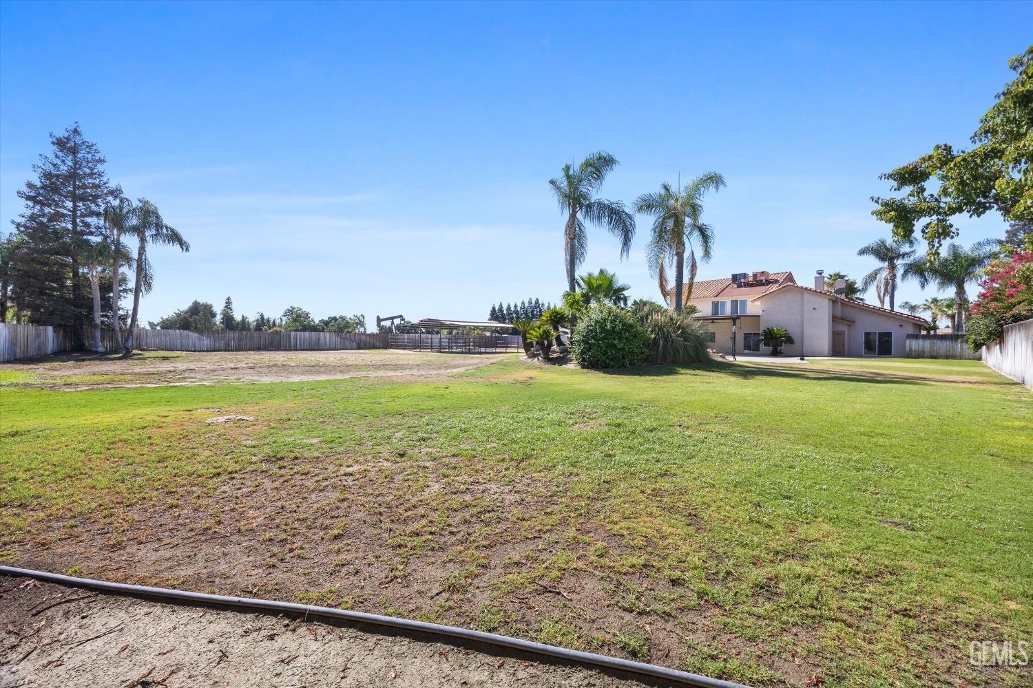 15400 Mabel Court