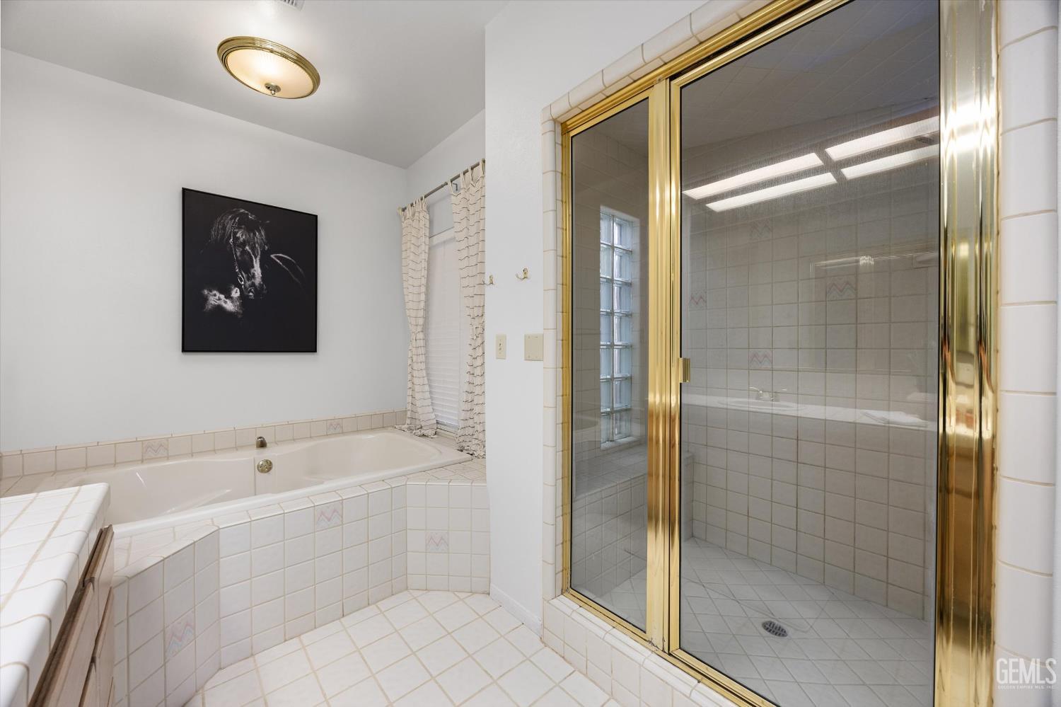 15400 Mabel Court