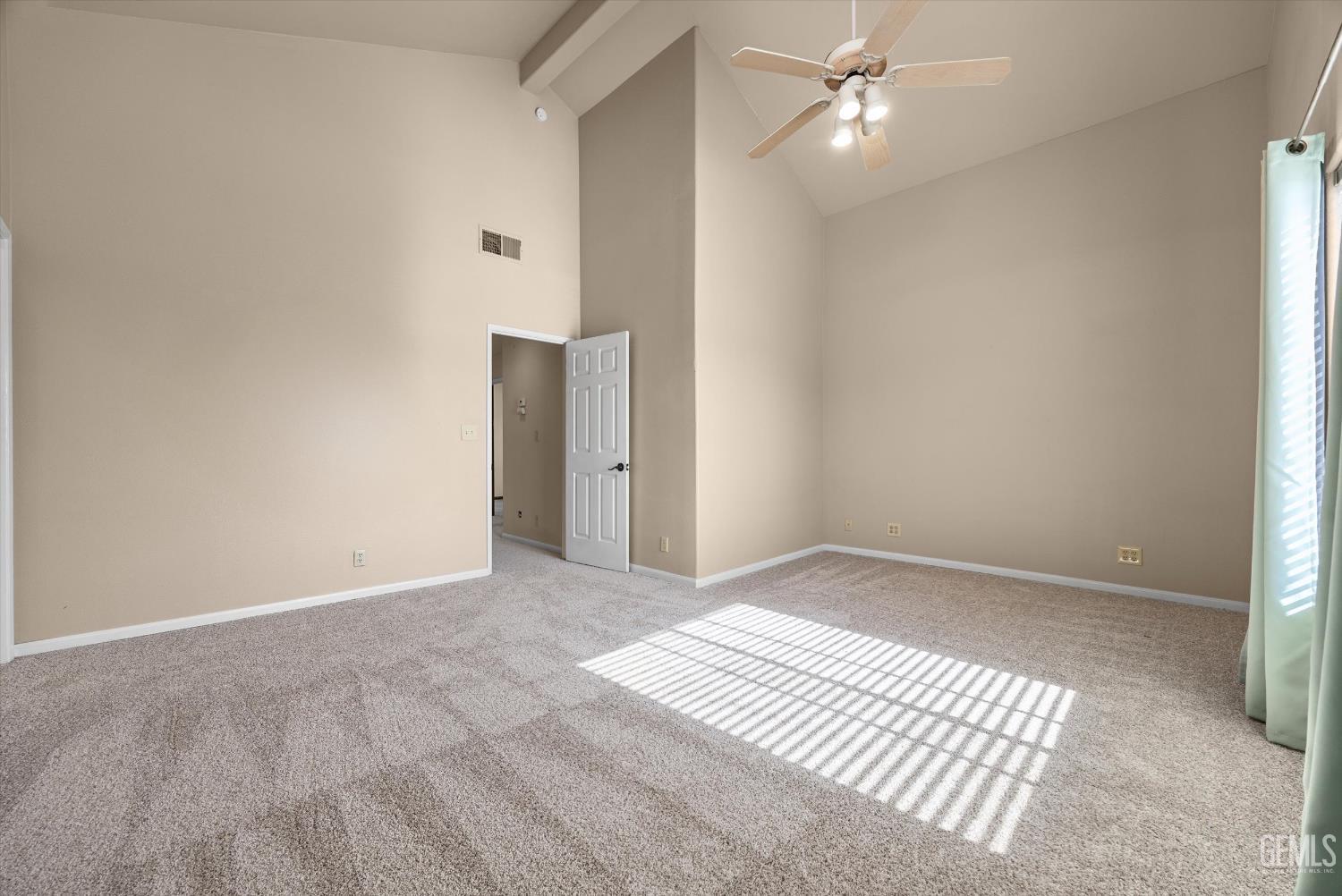 15400 Mabel Court