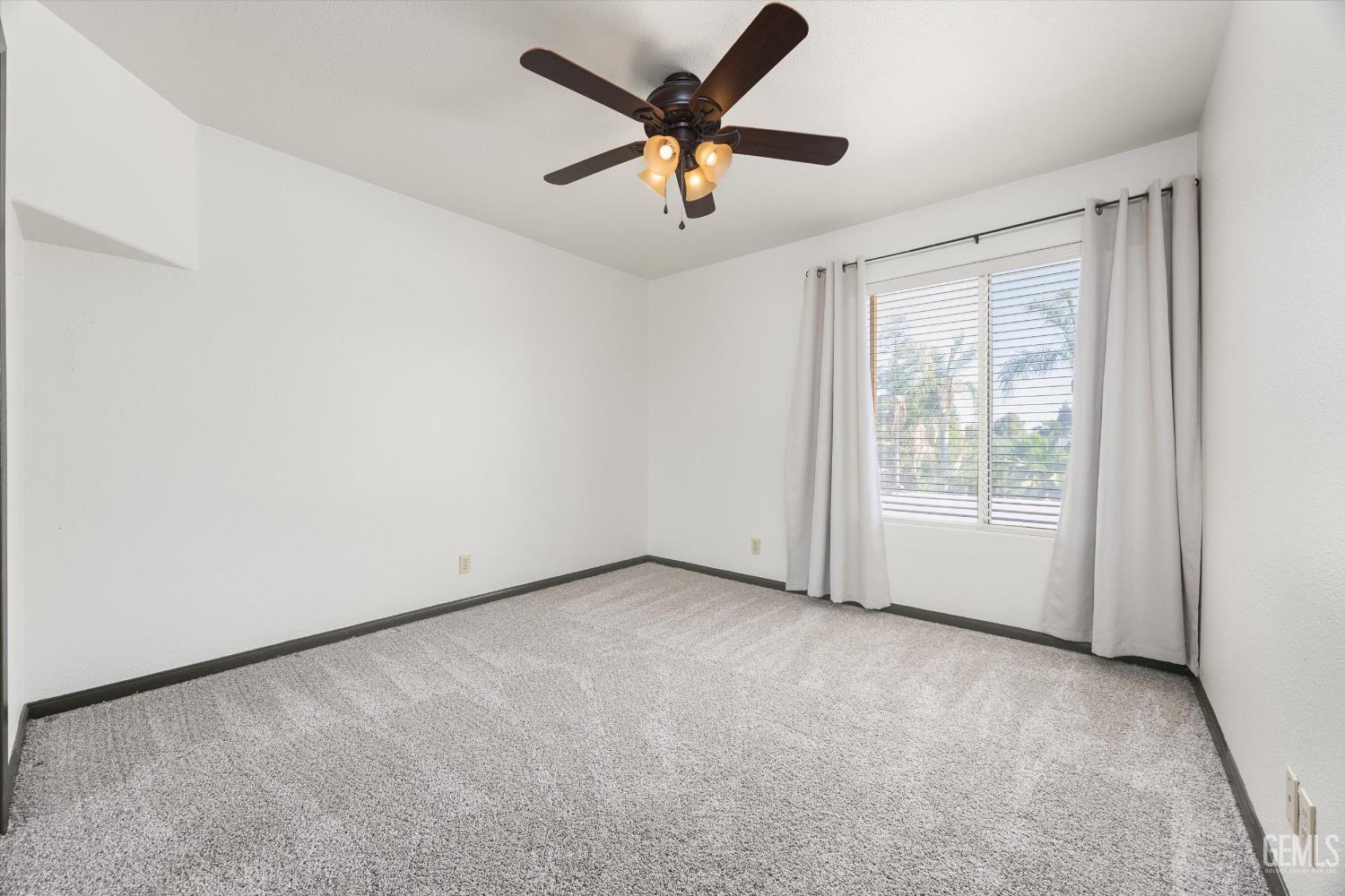 15400 Mabel Court