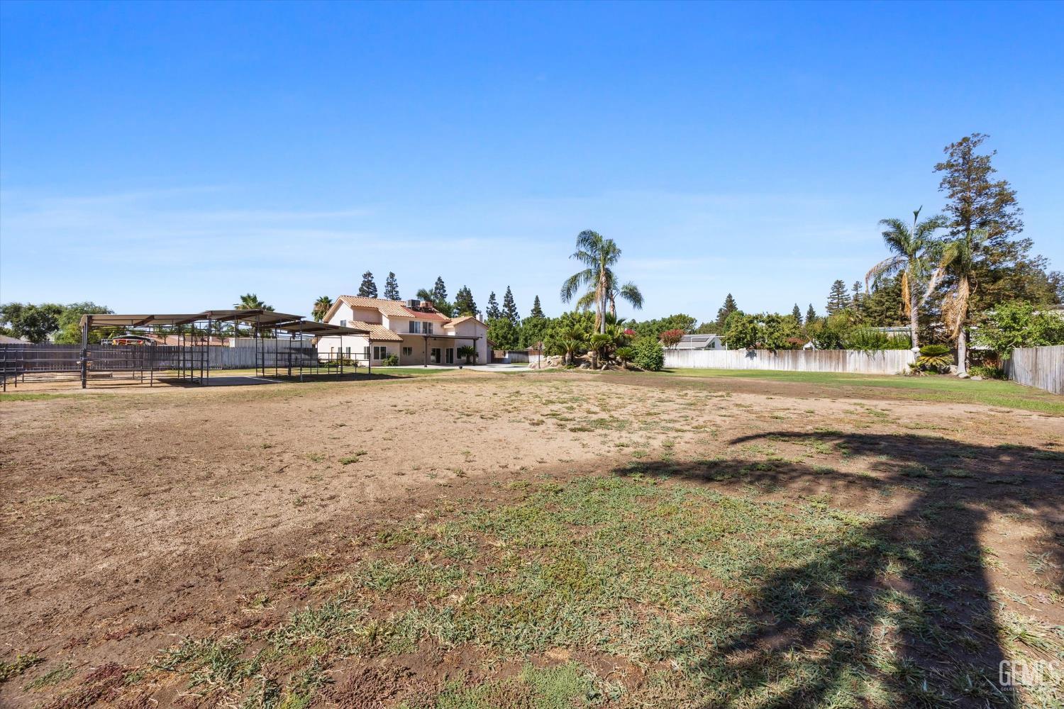 15400 Mabel Court