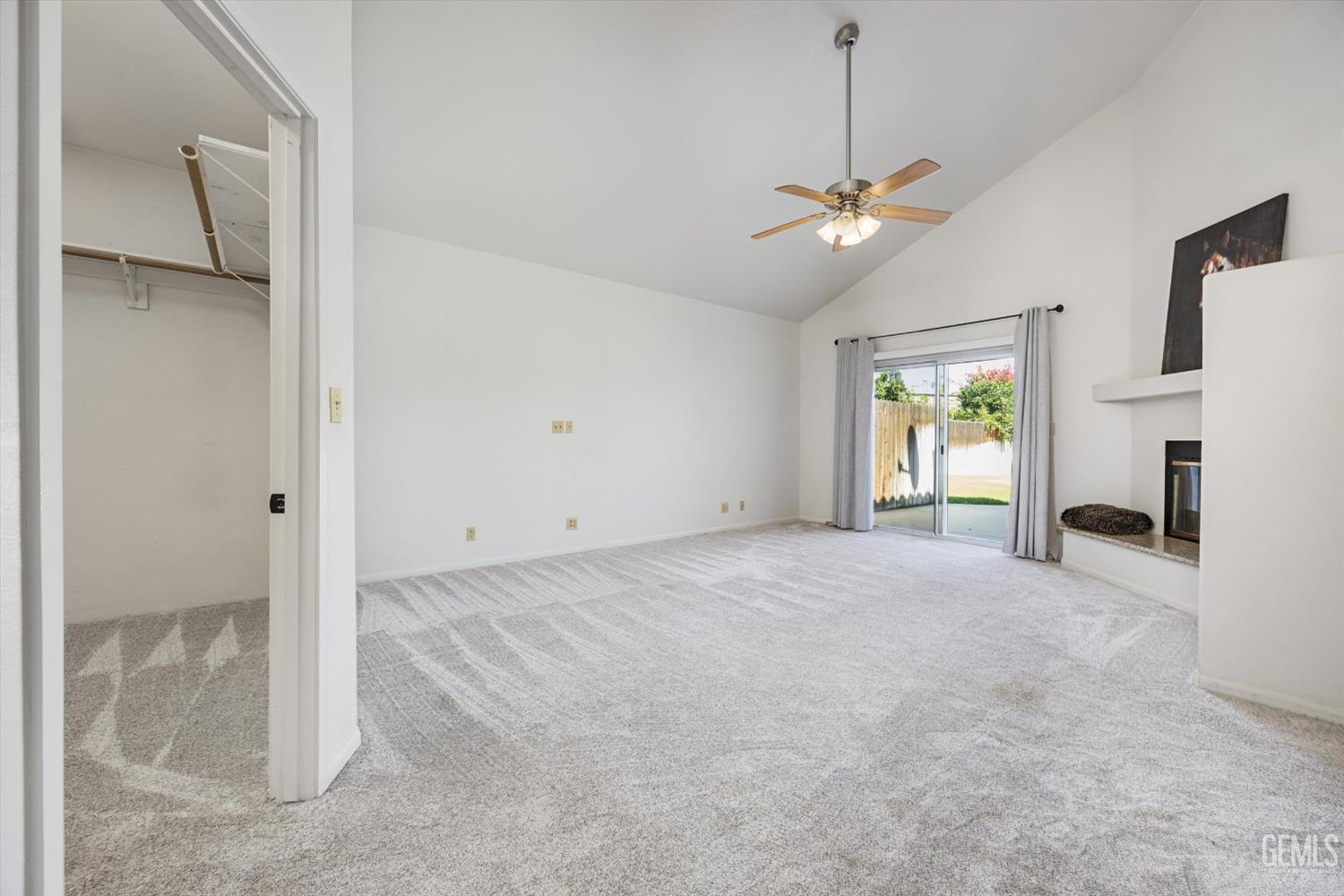 15400 Mabel Court