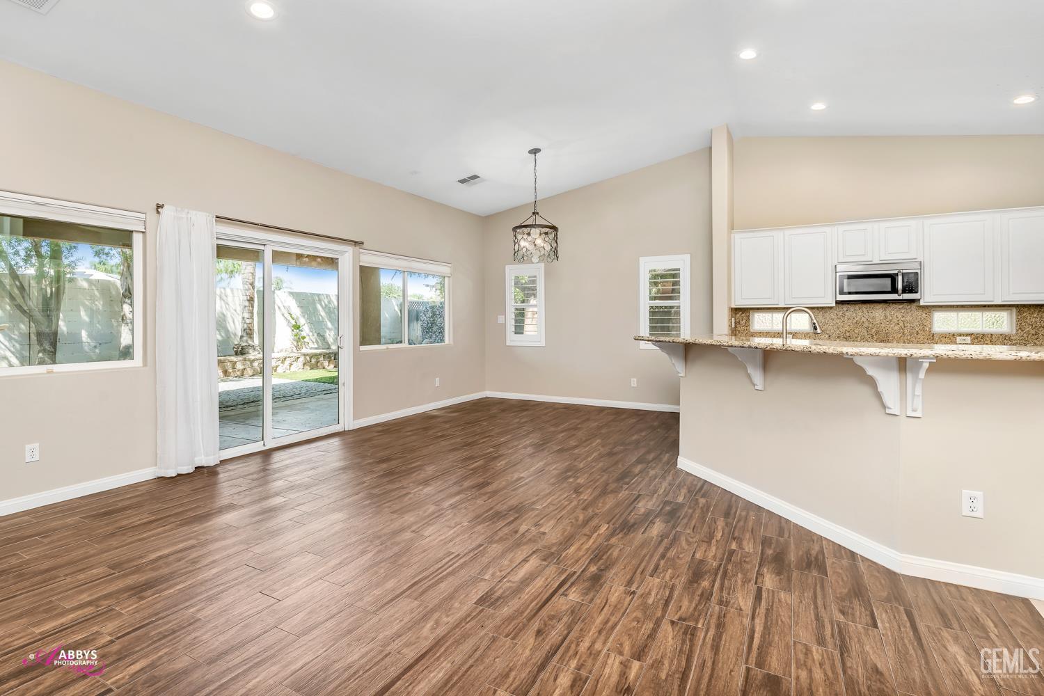 11814 Grecian Laurel Drive