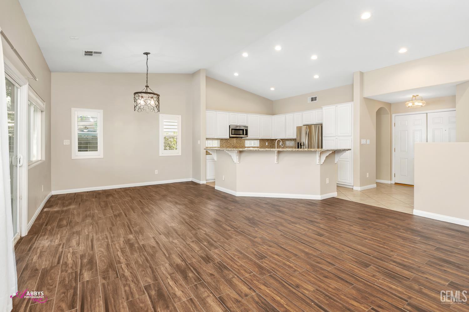 11814 Grecian Laurel Drive