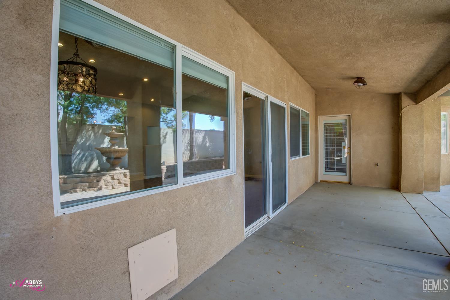 11814 Grecian Laurel Drive