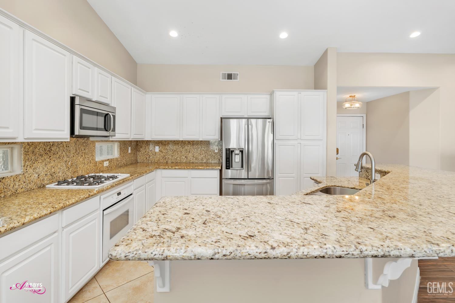 11814 Grecian Laurel Drive