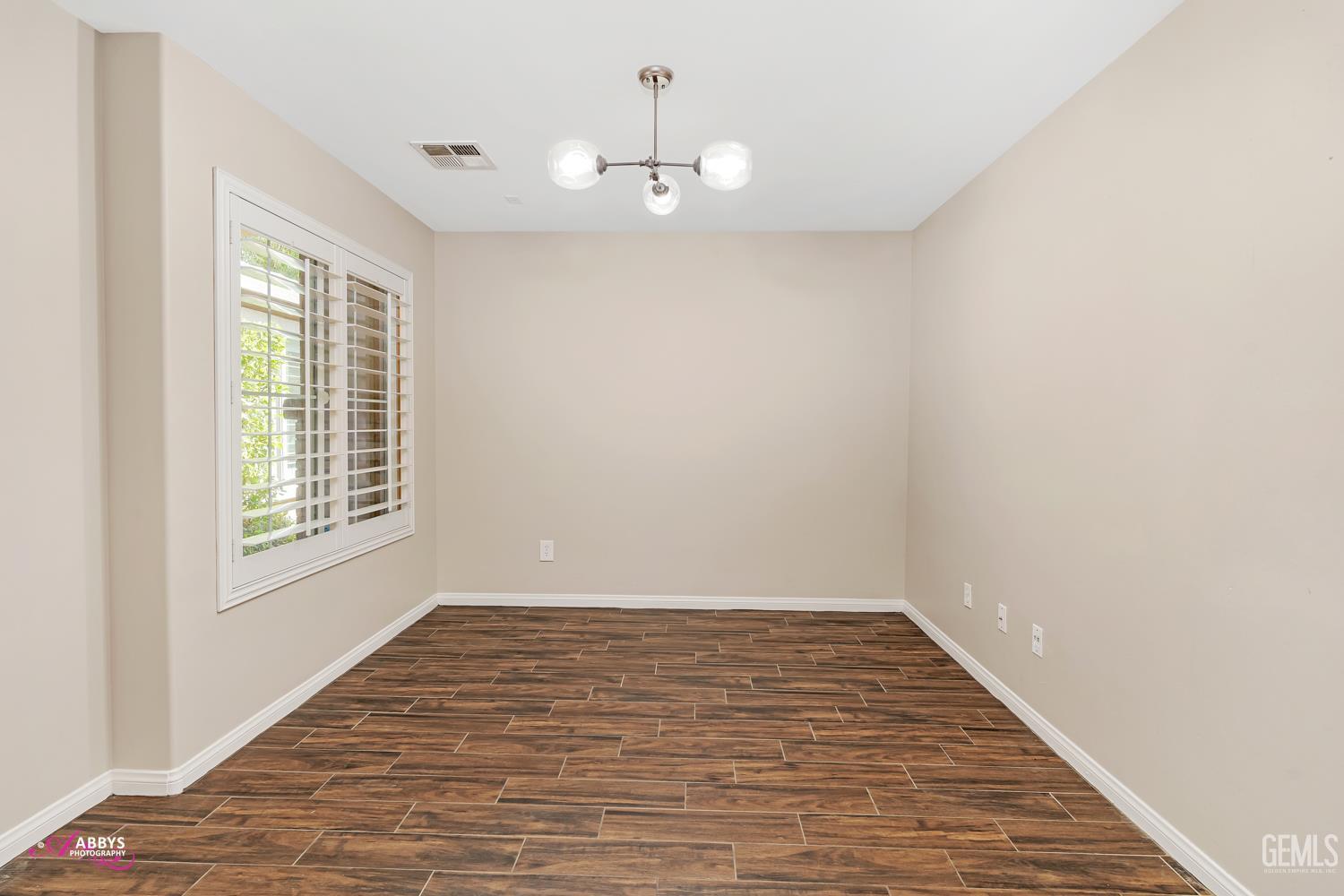 11814 Grecian Laurel Drive