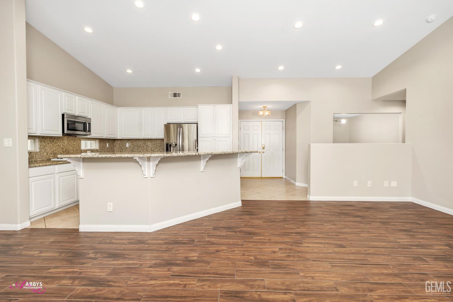 11814 Grecian Laurel Drive