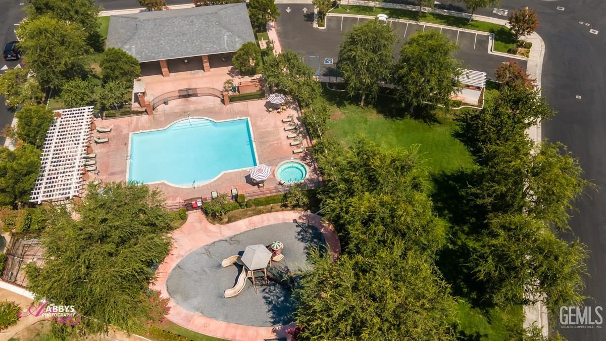 11814 Grecian Laurel Drive