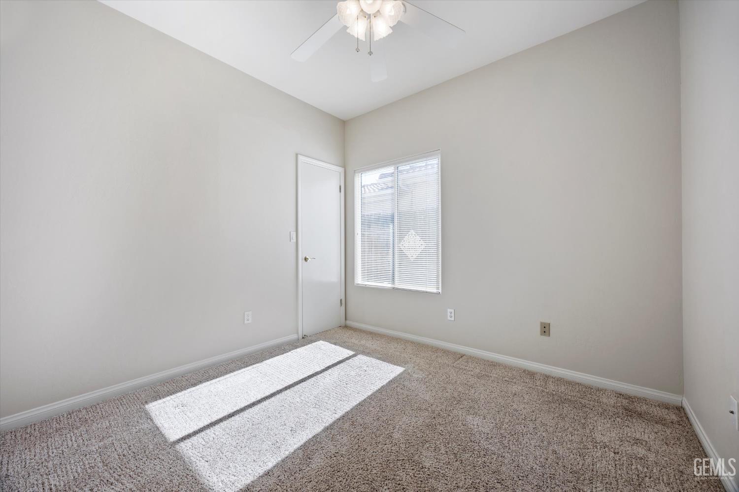 9808 Paper Moon Way