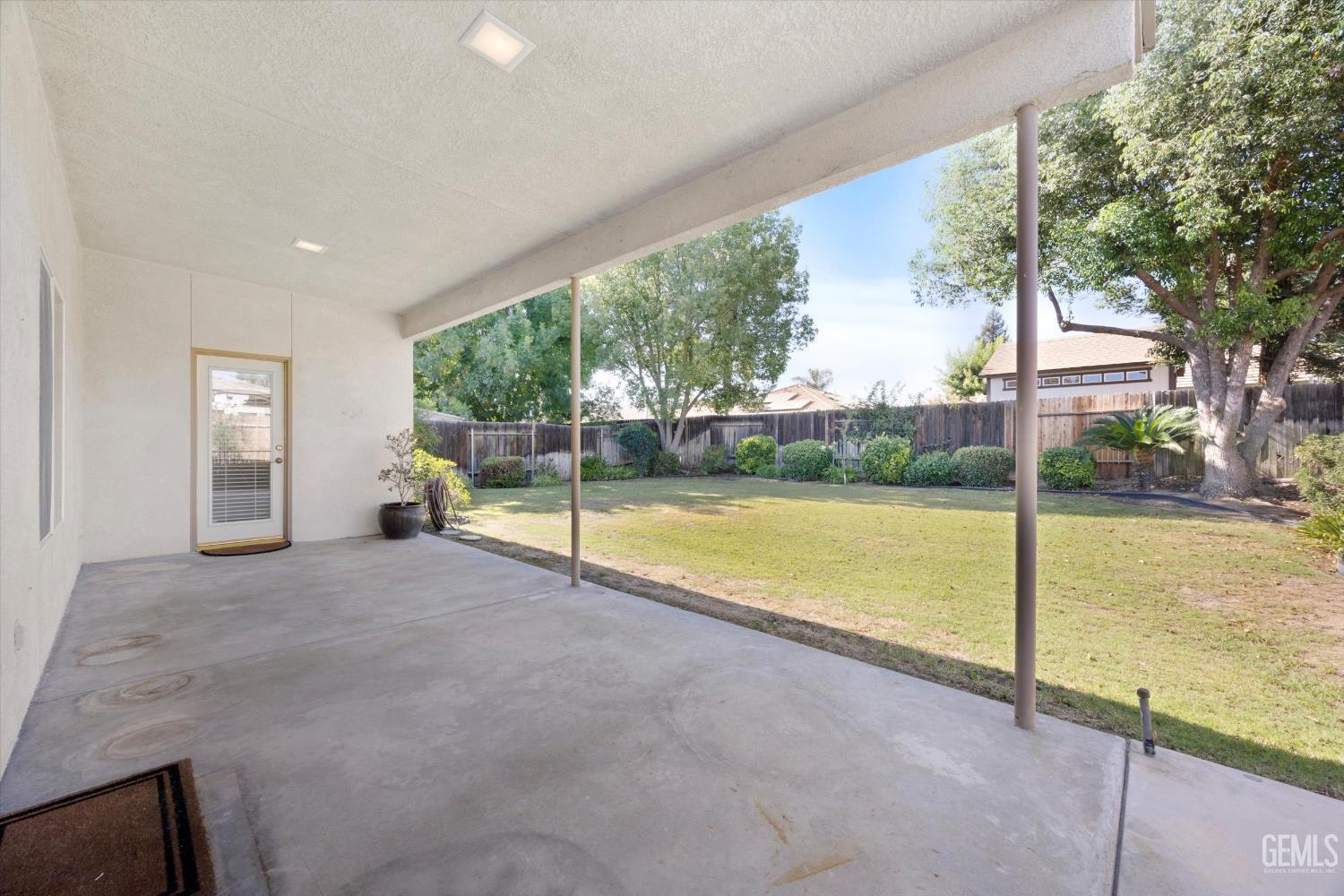 9808 Paper Moon Way