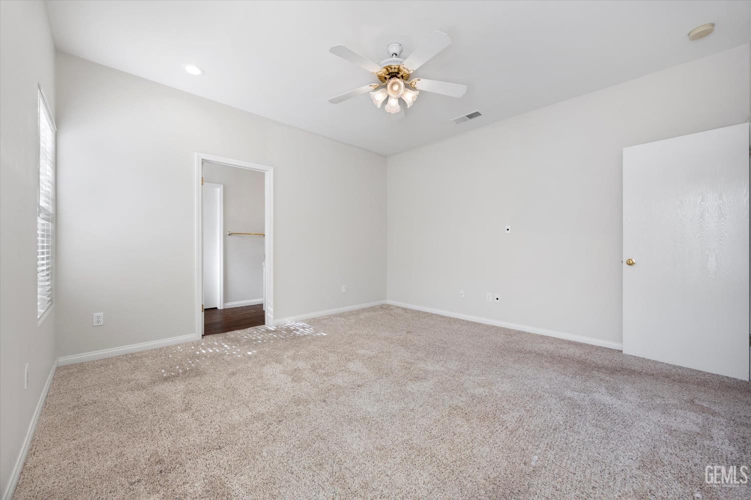 9808 Paper Moon Way