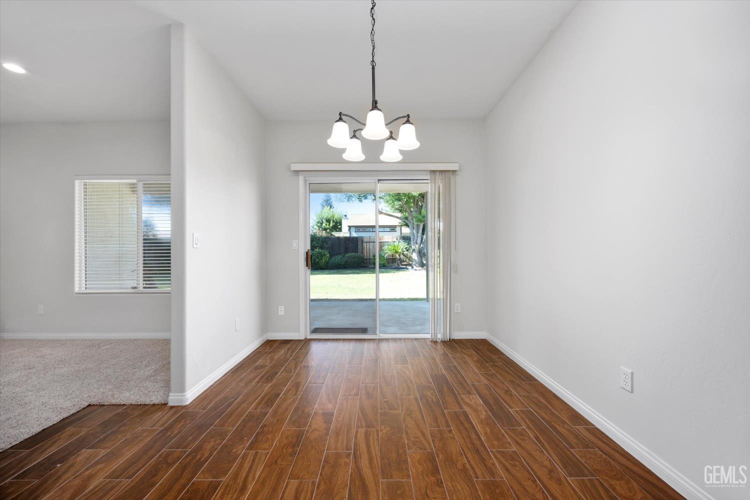 9808 Paper Moon Way