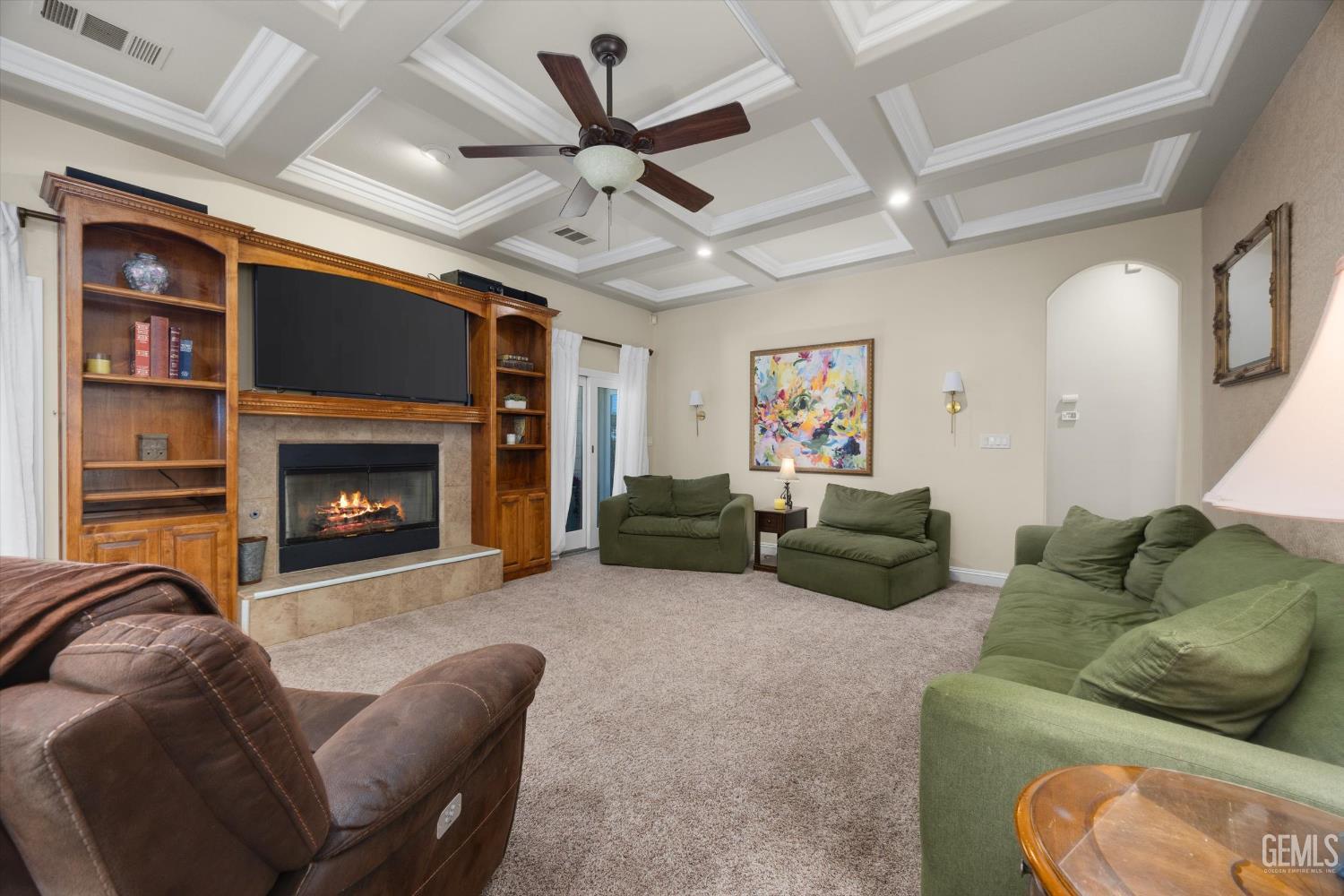 15112 Sunnybank Avenue