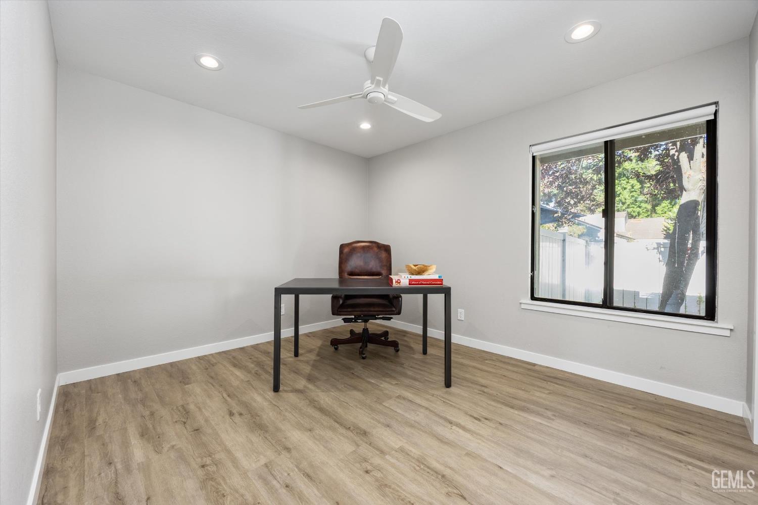 8000 Kroll Way Unit: 9