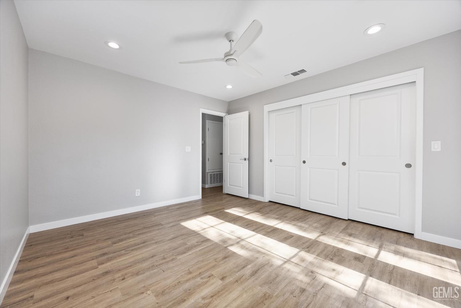8000 Kroll Way Unit: 9