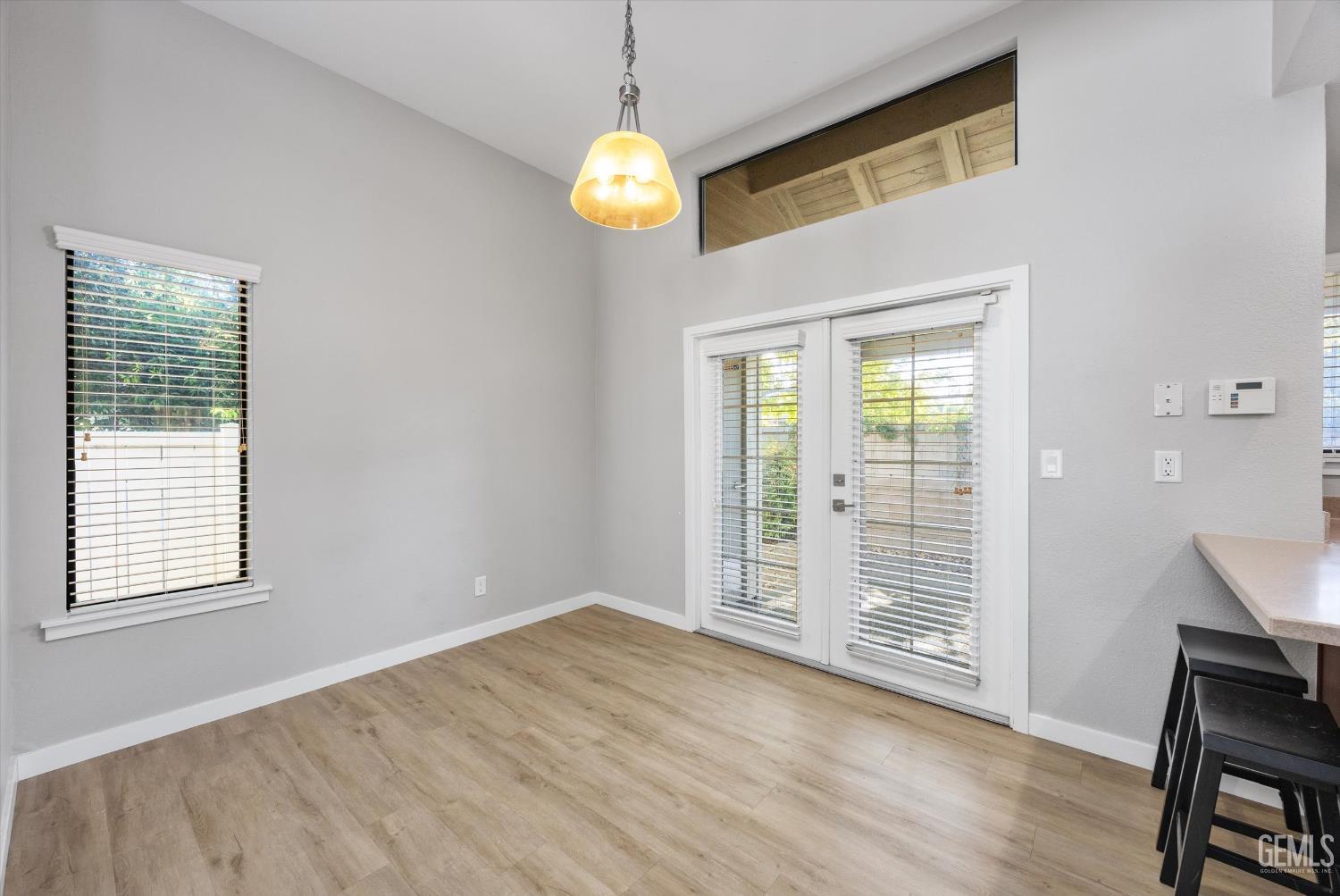 8000 Kroll Way Unit: 9