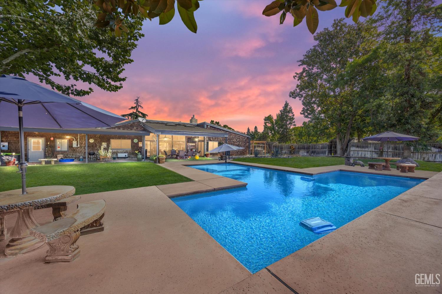 16451 Barton Lane