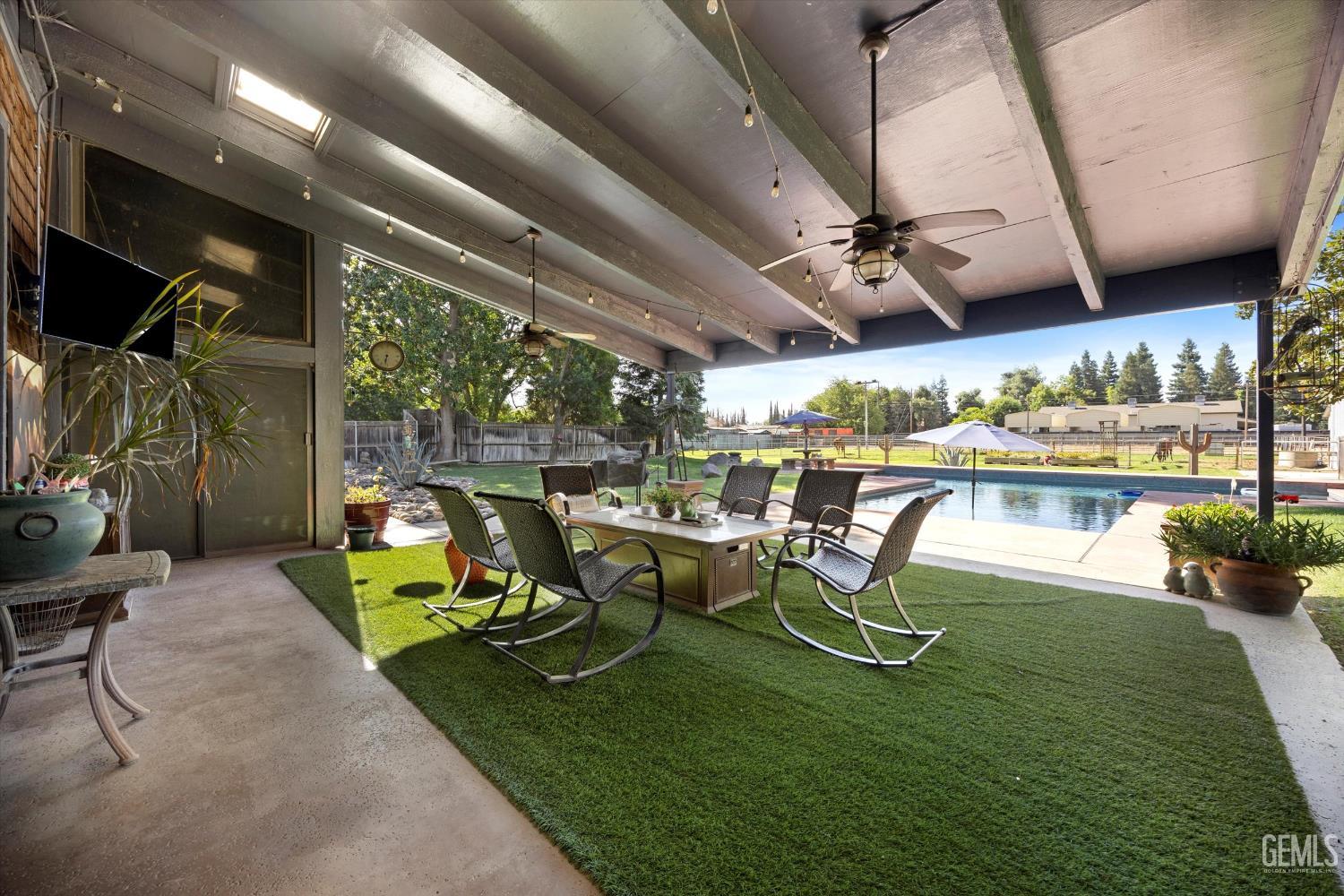 16451 Barton Lane