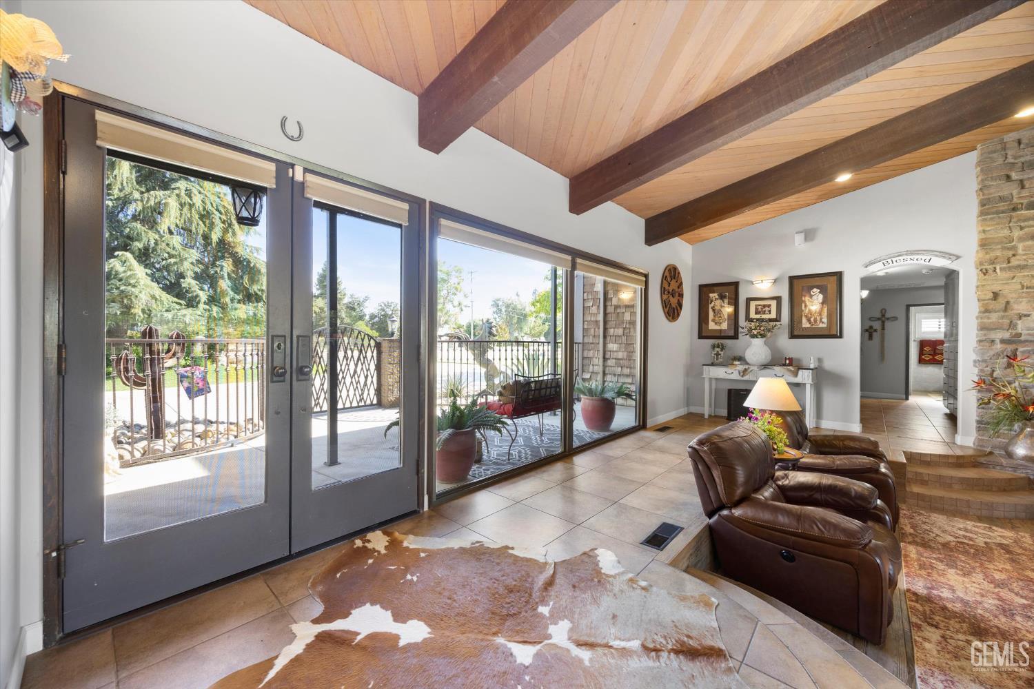 16451 Barton Lane