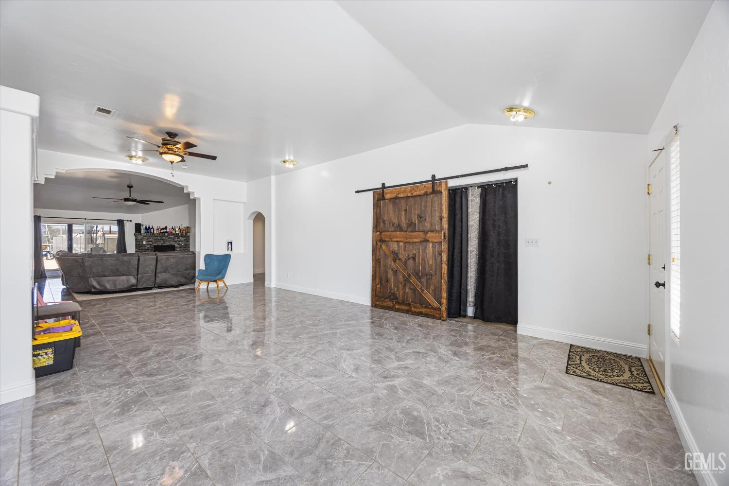 3401 Villa Lante Street