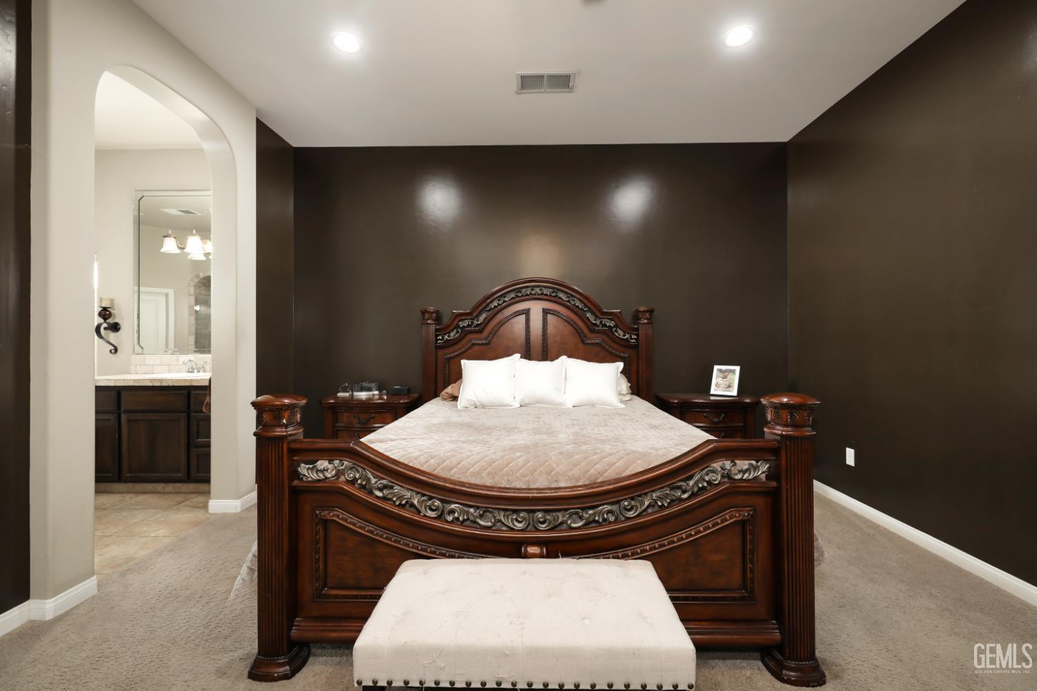 13502 Coco Palm Court