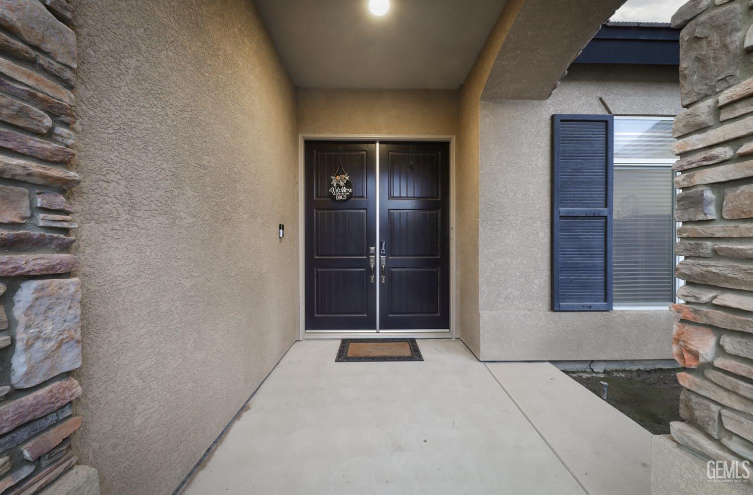 13502 Coco Palm Court