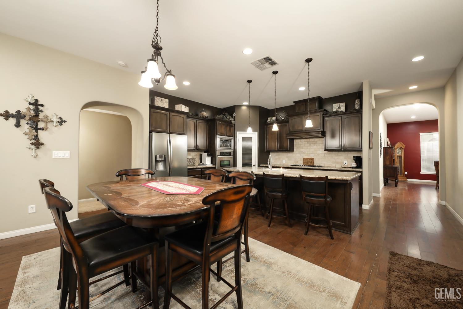 13502 Coco Palm Court