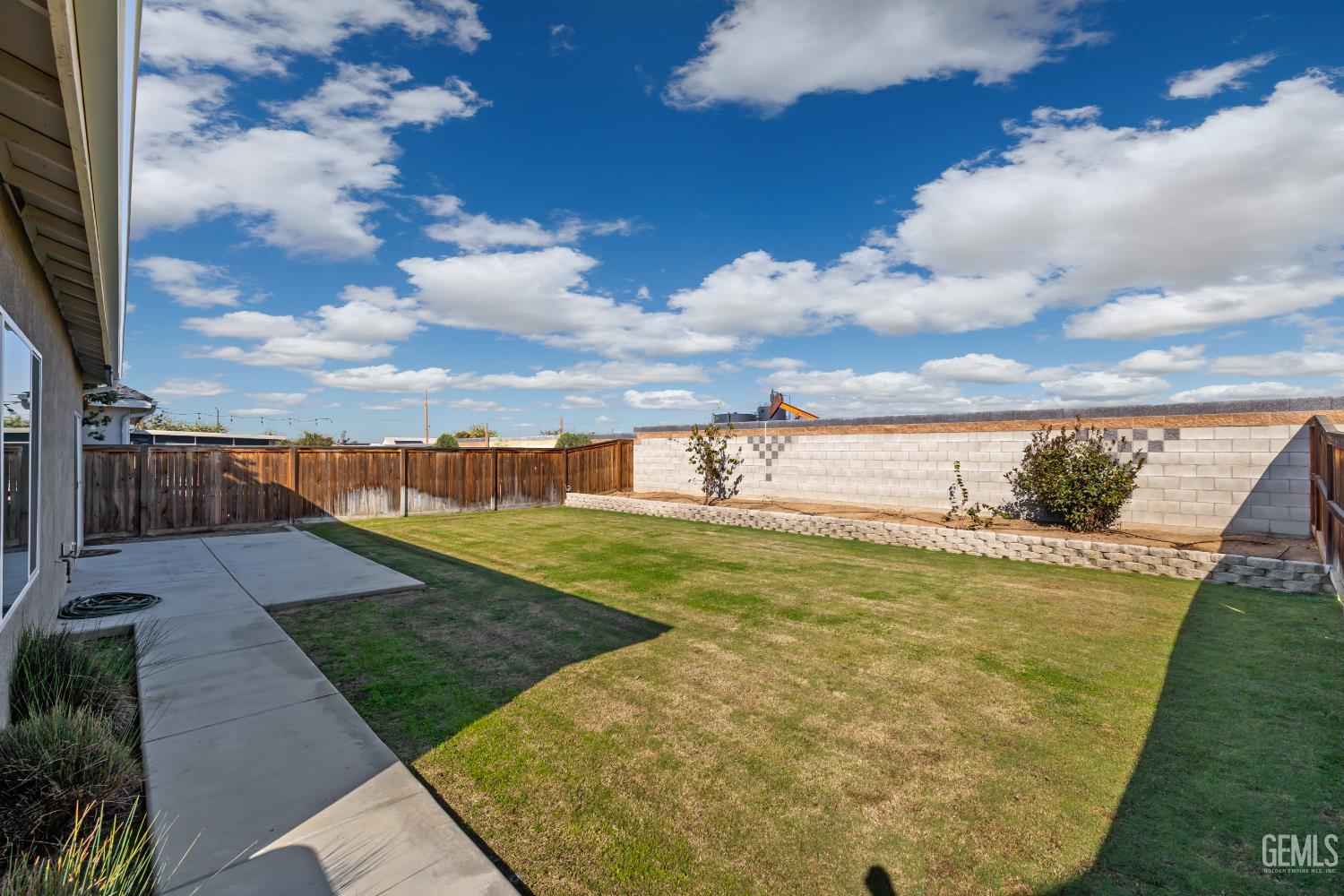 9618 Silver Falls Lane