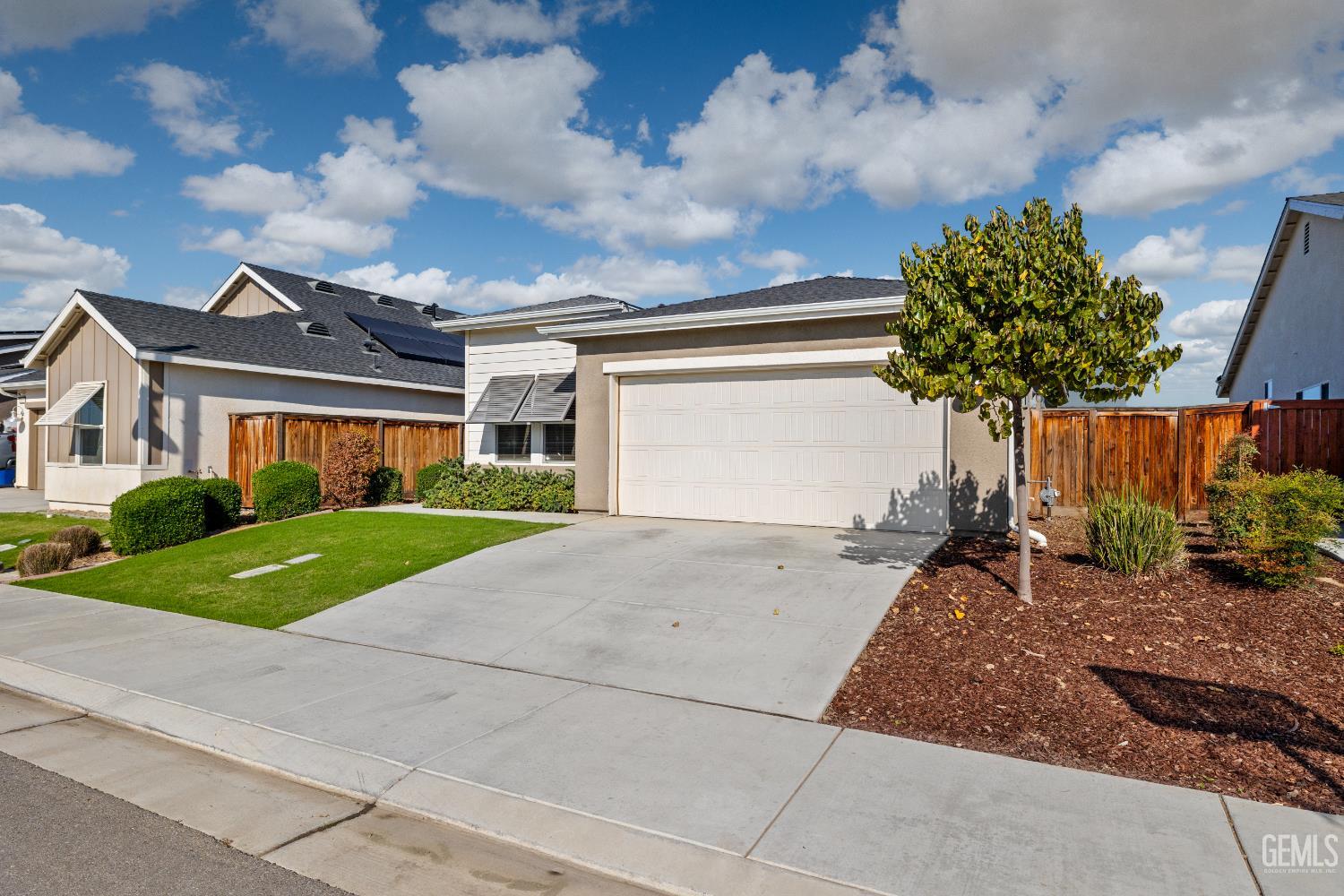 9618 Silver Falls Lane