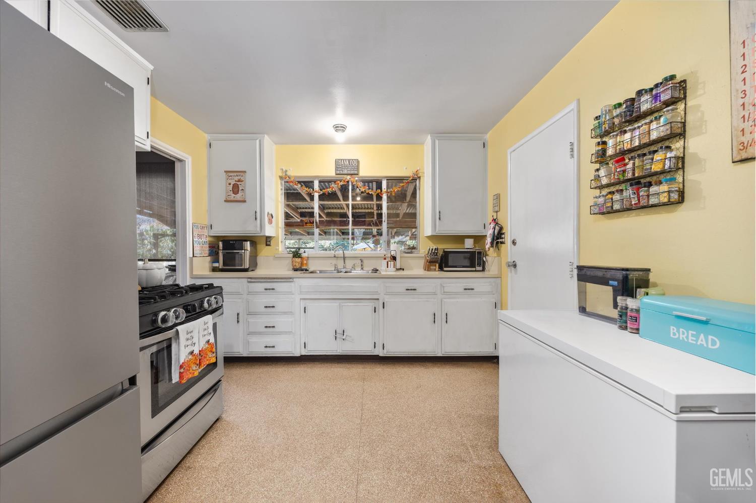 113 Loma Vista Avenue