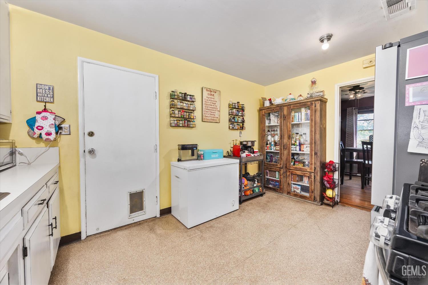 113 Loma Vista Avenue