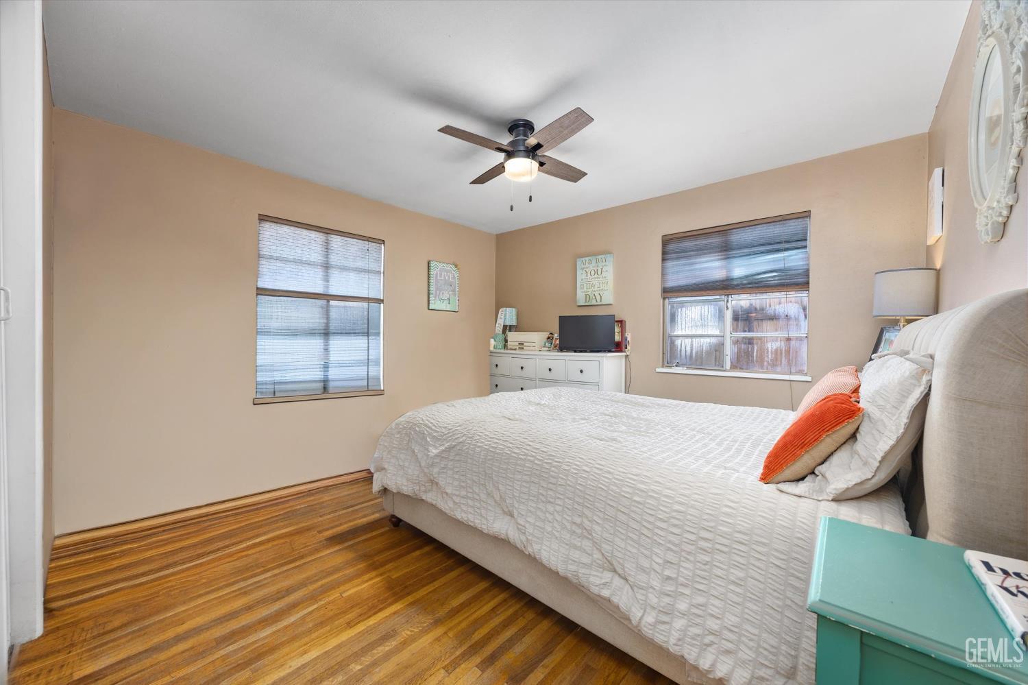 113 Loma Vista Avenue