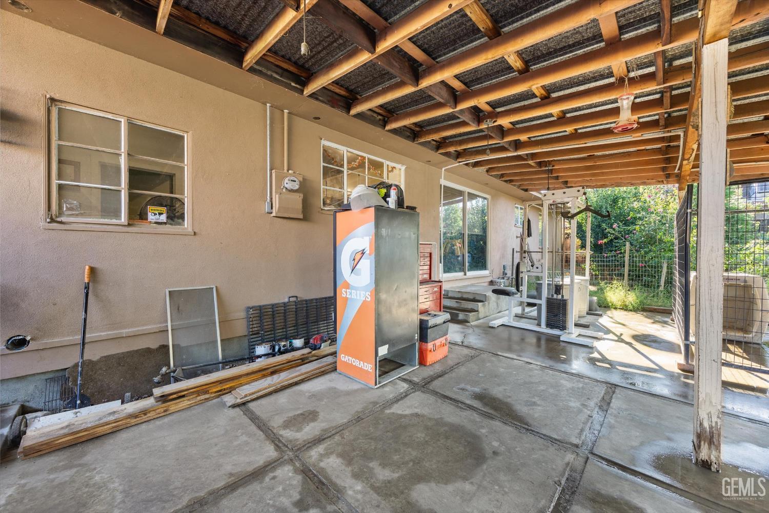 113 Loma Vista Avenue