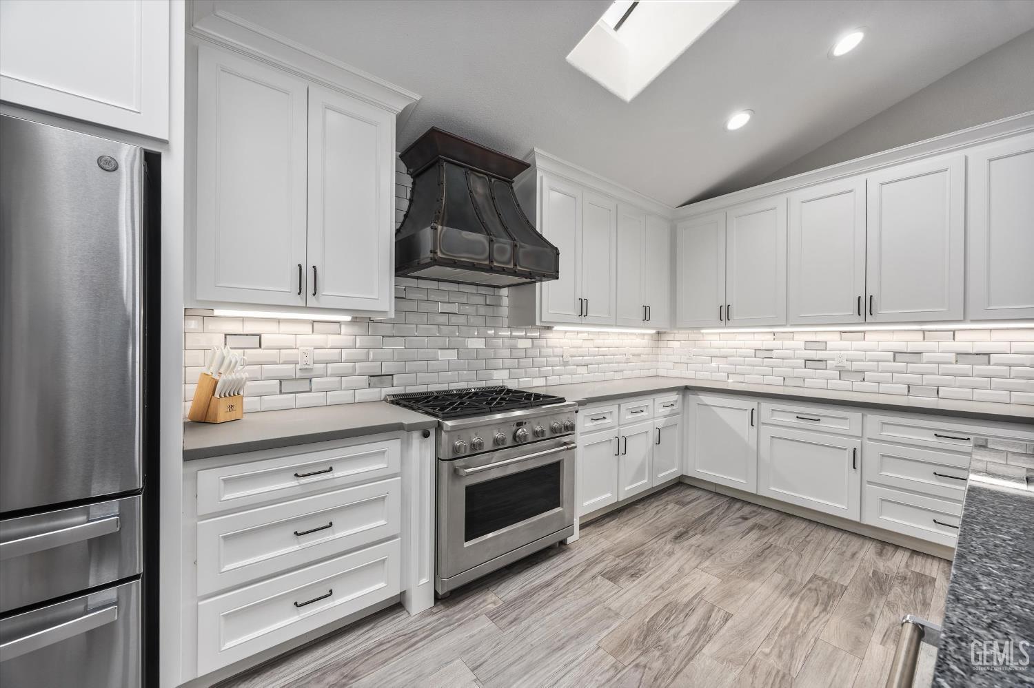 8220 Birmingham Street