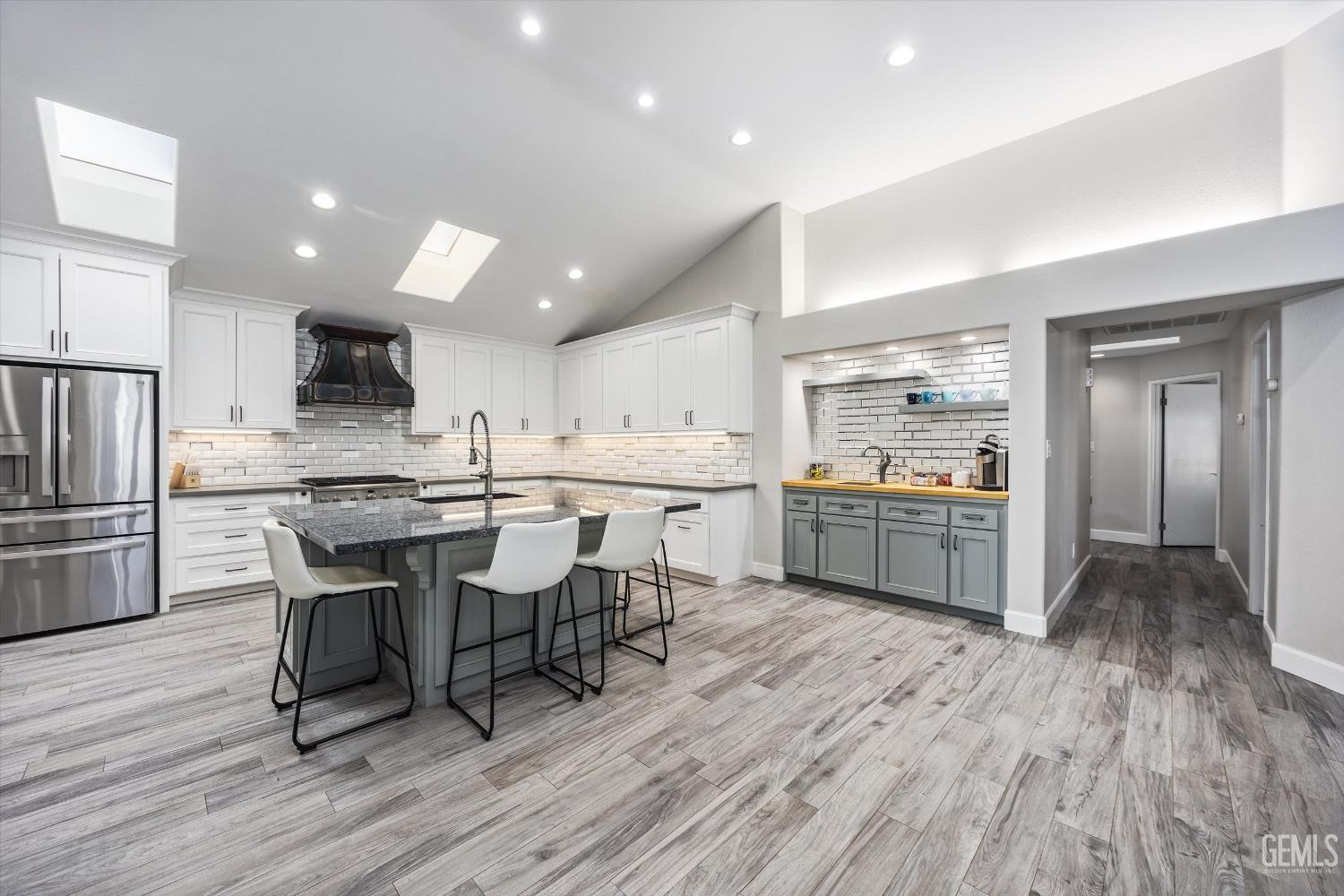 8220 Birmingham Street