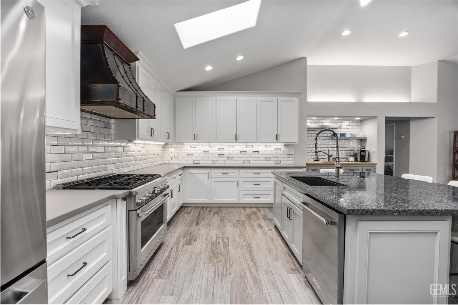 8220 Birmingham Street