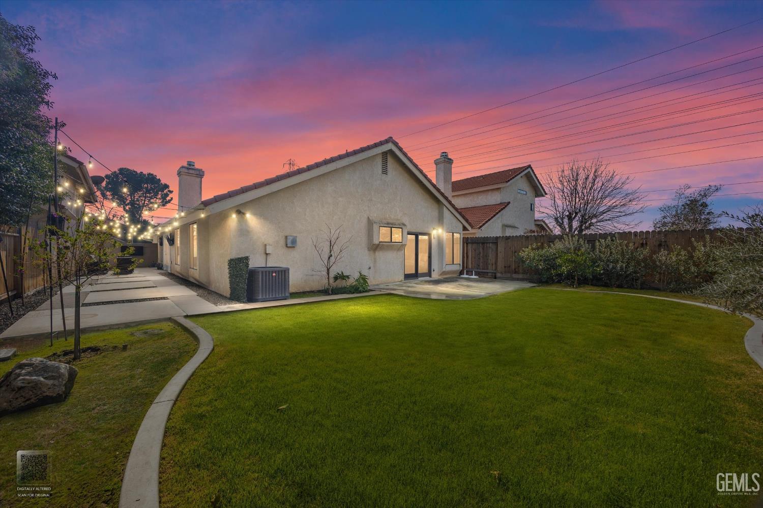 8220 Birmingham Street