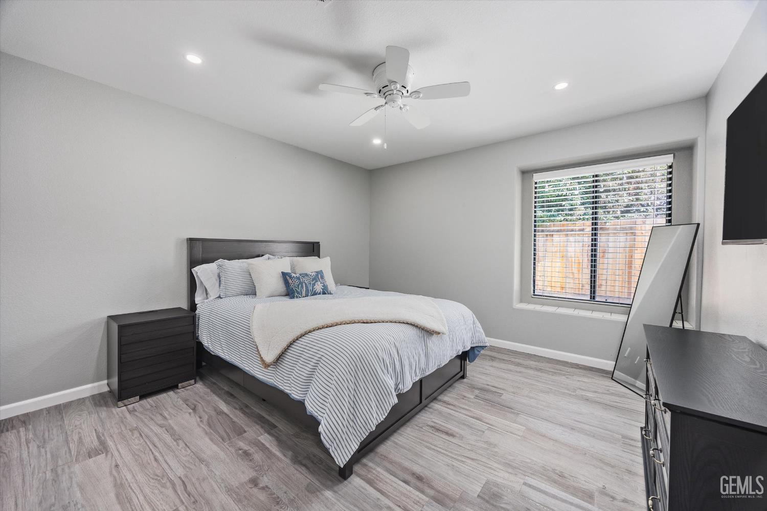 8220 Birmingham Street