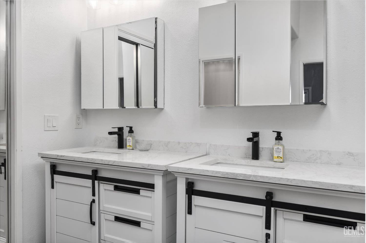 8220 Birmingham Street