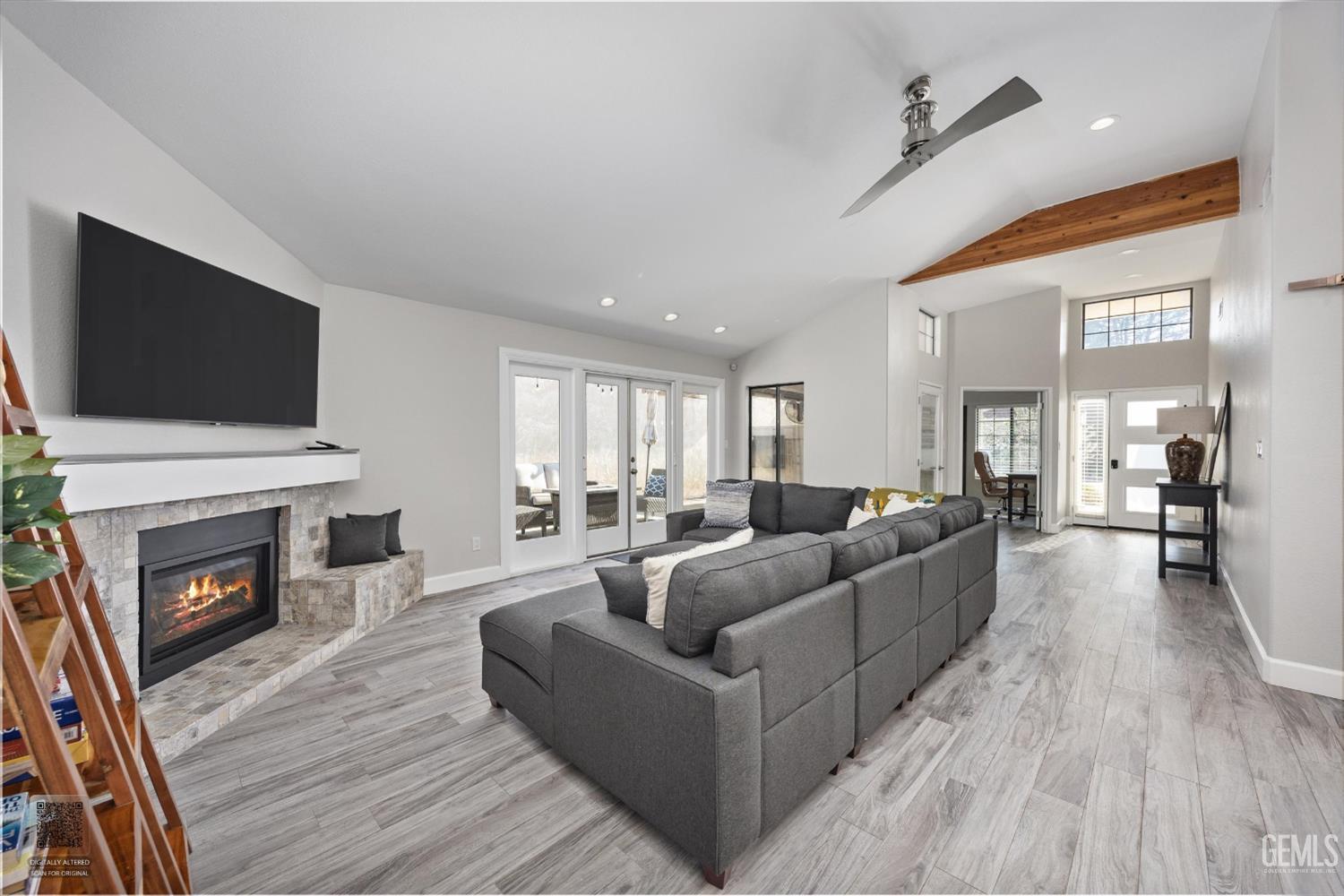 8220 Birmingham Street