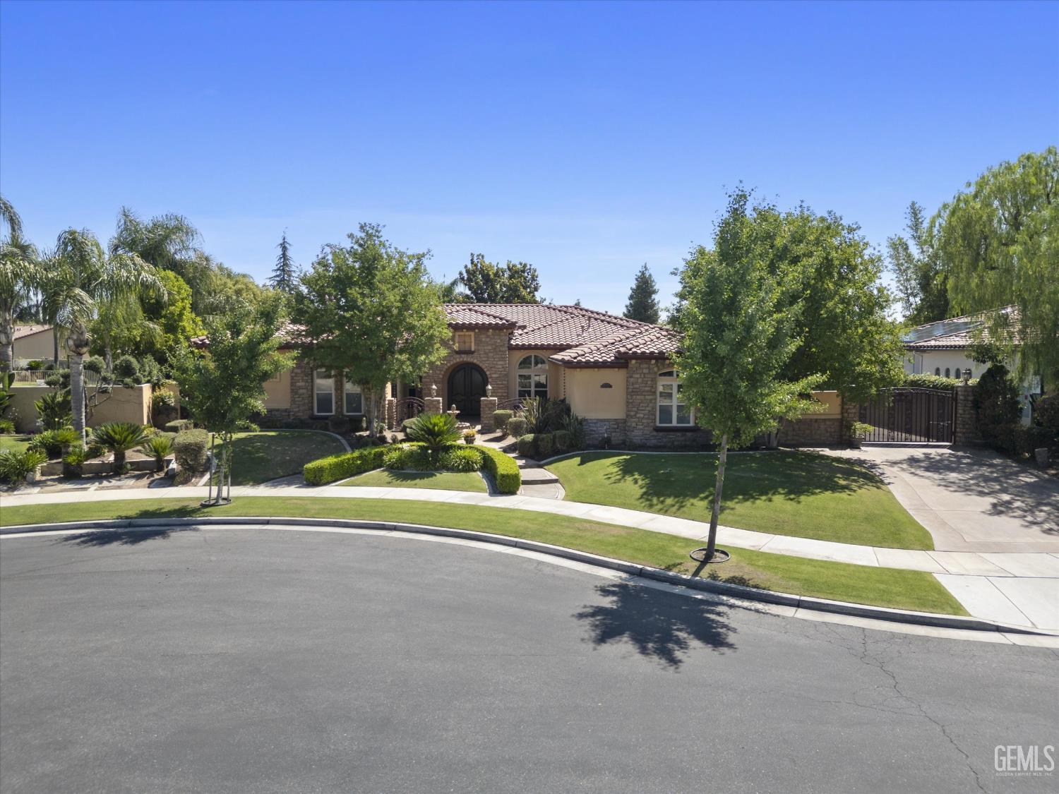 204 Somerford Court